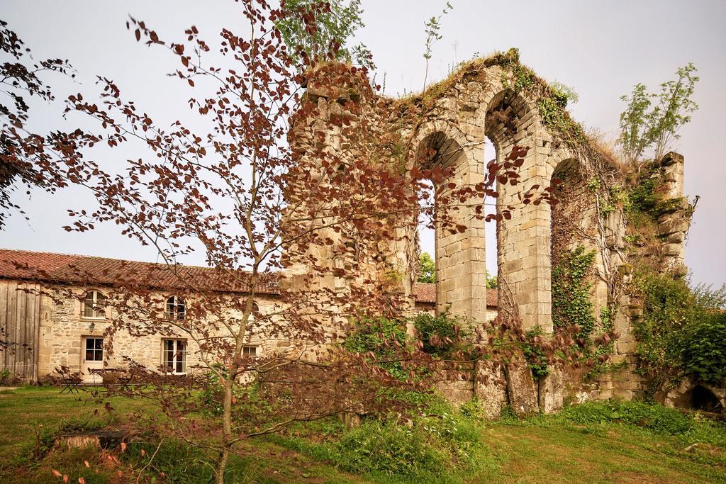 Bed and Breakfast Abbaye Du Palais Thauron Esterno foto