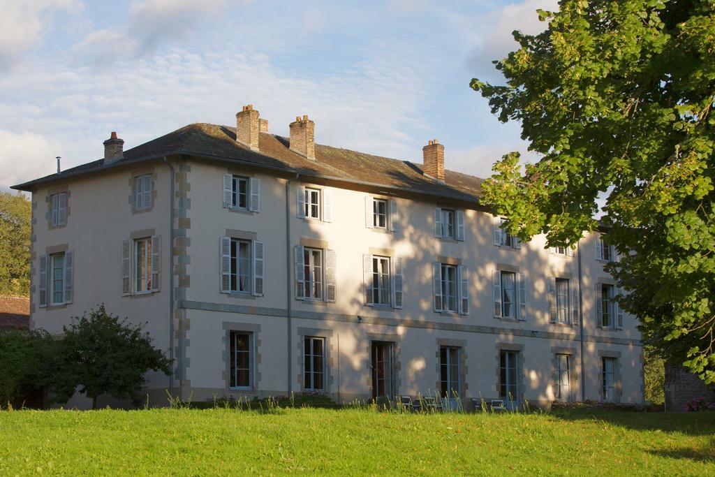 Bed and Breakfast Abbaye Du Palais Thauron Esterno foto