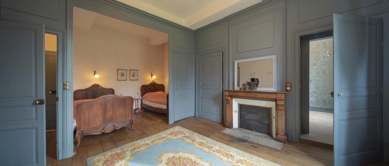 Bed and Breakfast Abbaye Du Palais Thauron Esterno foto